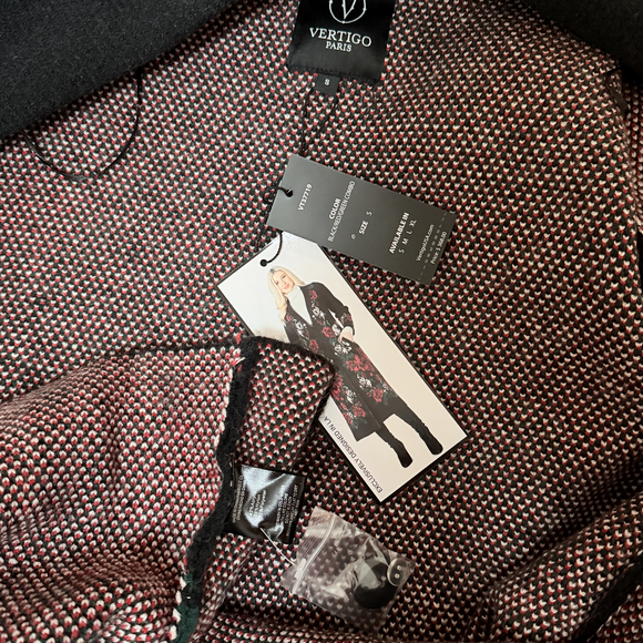 Vertigo Paris Black label tapestry floral rose coatigan duster long sweater coat - Picture 8 of 11